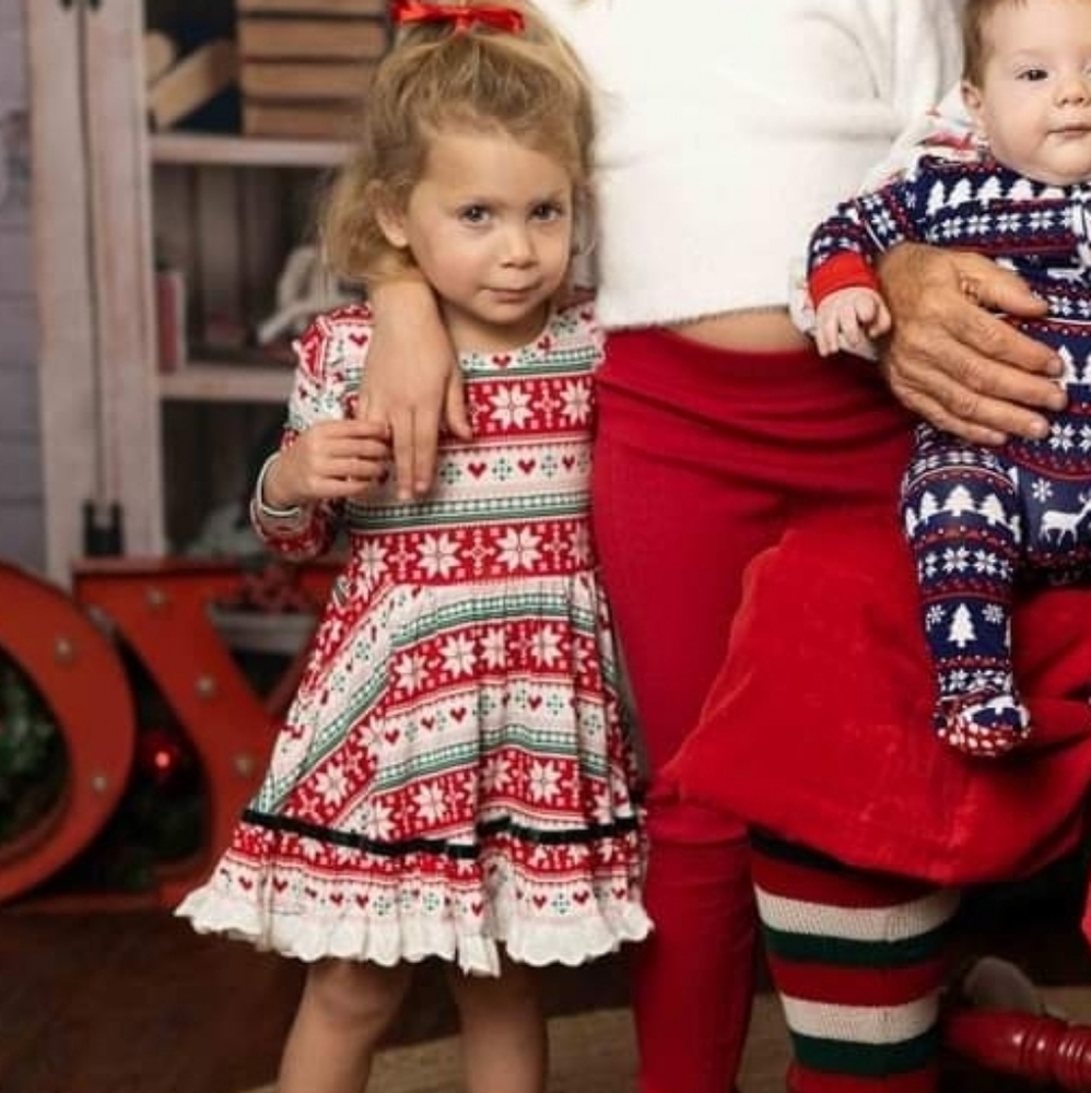 3T Party Dress and shorts 95% Viscose from Bamboo, 5% SpandexLong sleeves.